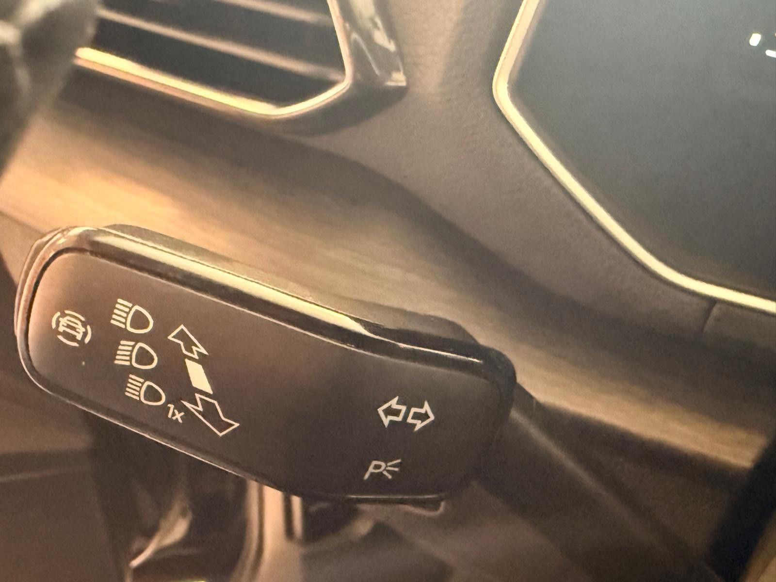 Fahrzeugabbildung SEAT Tarraco Xcellence 4Drive/ SCHECKHEFT/AHK/BEATS