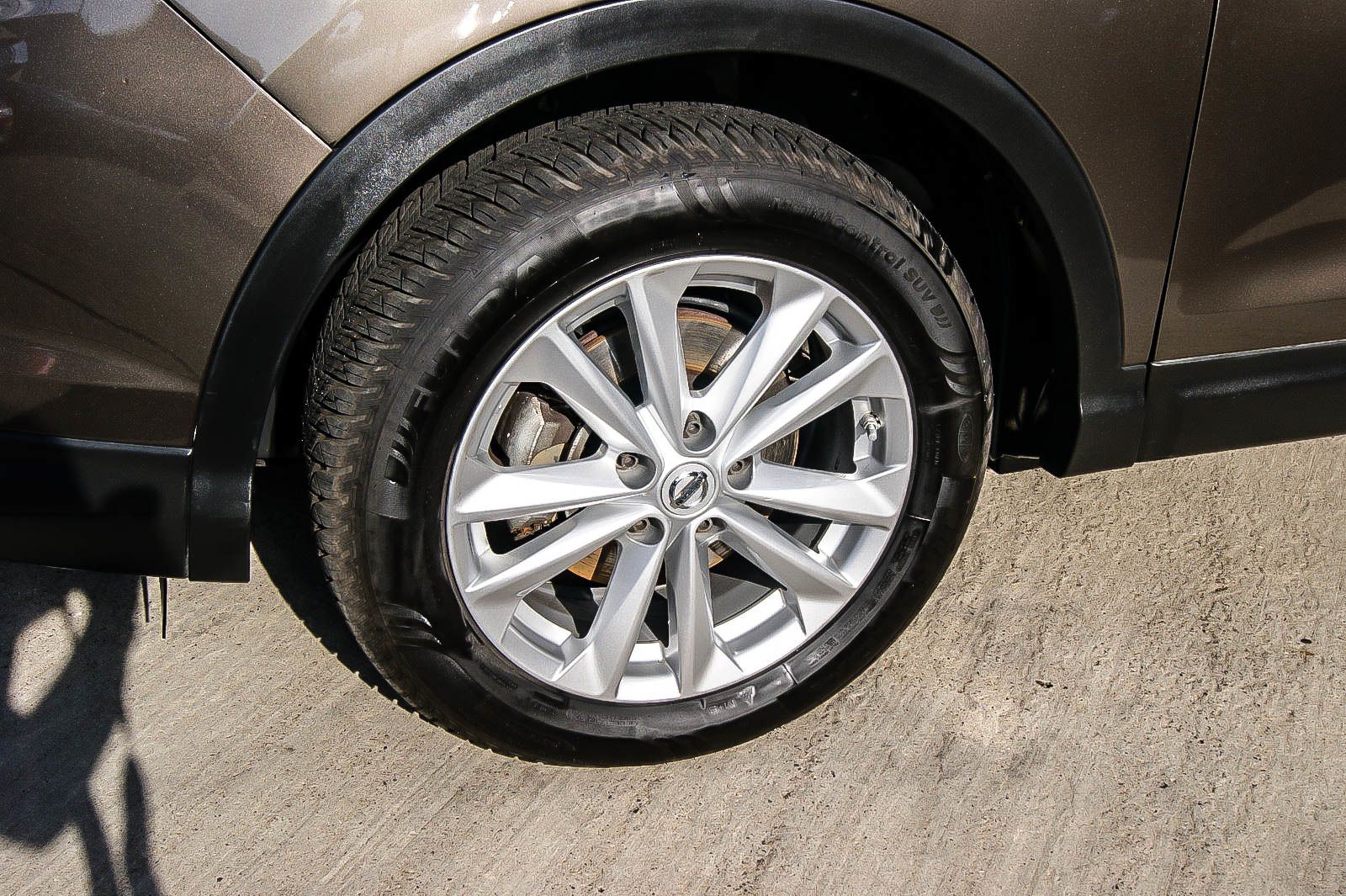 Fahrzeugabbildung Nissan Qashqai 1.2 Acenta 4x2 1 HAND AHK SIZHG 22.324KM