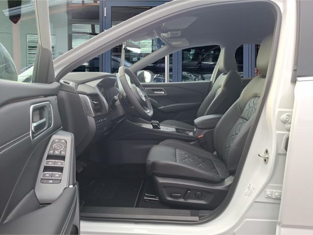 Nissan Qashqai Tekna 1.3 DIG-T °LED°Navi°RFK°PGD°ACC°