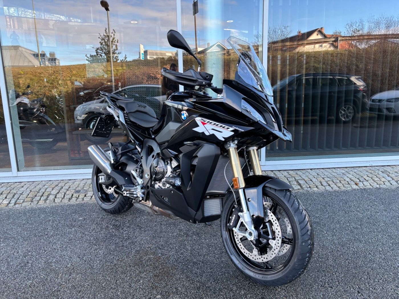 Fahrzeugabbildung BMW S 1000 XR Touren- und Dynamik-Paket