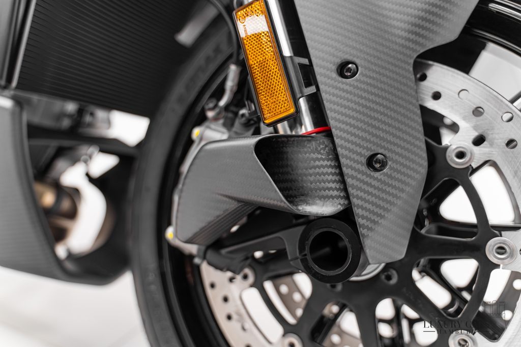 BRABUS 1300 R Edition 23 in STEALTH GRAY - Bild 10