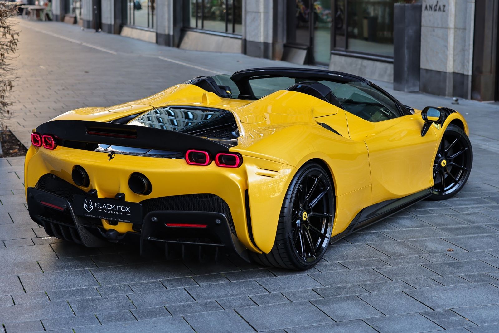 Ferrari SF90 Spider | Carbon | Lift | NOVITEC imagem 2