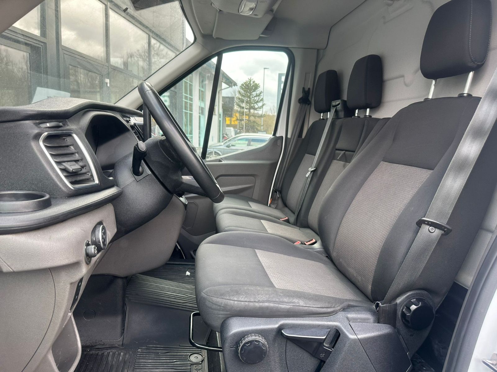 Fahrzeugabbildung Ford E-Transit 350 L3H3 *NAVI*KLIMA*TOUCH*LED*SH