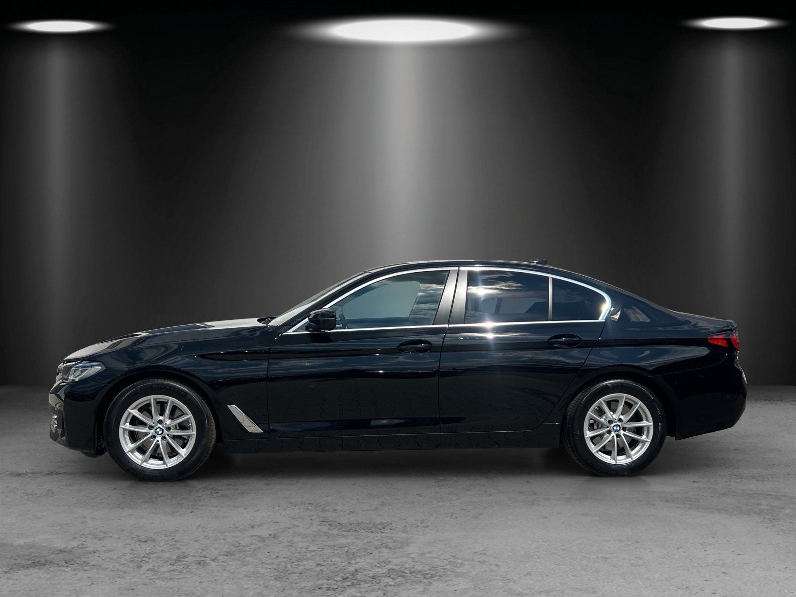 Fahrzeugabbildung BMW 520d Aut./LASER/KAMERA/LIVE-COCKPIT/ACC/HUD/