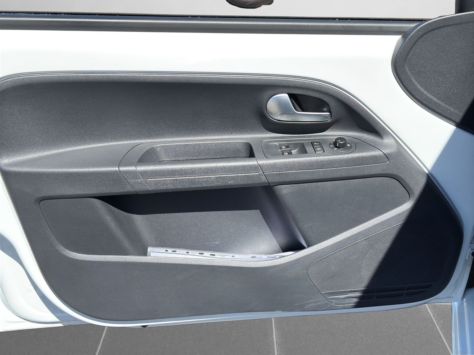 Volkswagen e-up! - Bild 14