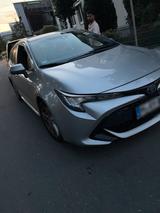 Toyota Corolla 1,8 Hybrid BJ 2022 TOP Zustand - Toyota Corolla Gebrauchtwagen in München