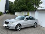 Mercedes-Benz E 240 AVANTGARDE - gebrauchte Mercedes-Benz E 240 aus dem Jahr 2005