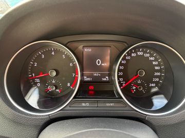 Bild 10 VW Polo V 6R Comfortline SHZ+KLIMA+ALU+BT+ALLWETTER