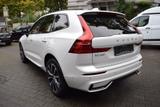 Volvo XC60 B5 AWD Plus Dark PANO 360 H&K 20" - Volvo XC60 Jahreswagen