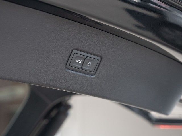 SQ5 Sportback 3.0 TDI quattro PANO+MATRIX+RFK+B&