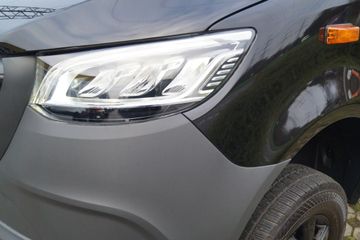Mercedes-Benz Sprinter 319 CDI 4x4 AUT-DACHKLIMA-9SITZER-NAVI-