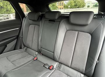 2023 AUDI Q8 E-TRON — миниатюра 17