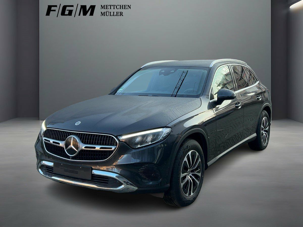 MERCEDES-BENZ GLC 220 d 4M Avantgarde/Distr/360/HUD/AHK/Memory