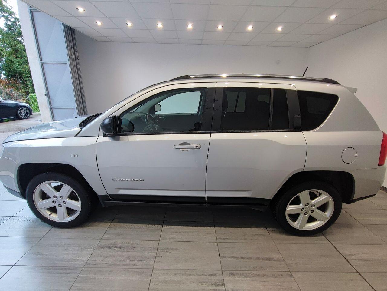 Jeep Compass 2012 — photo 8