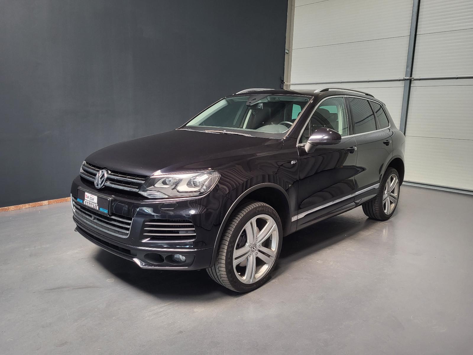 Volkswagen Touareg 4.2 V8 TDI R-Line *Navi| Pano| Kamera*
