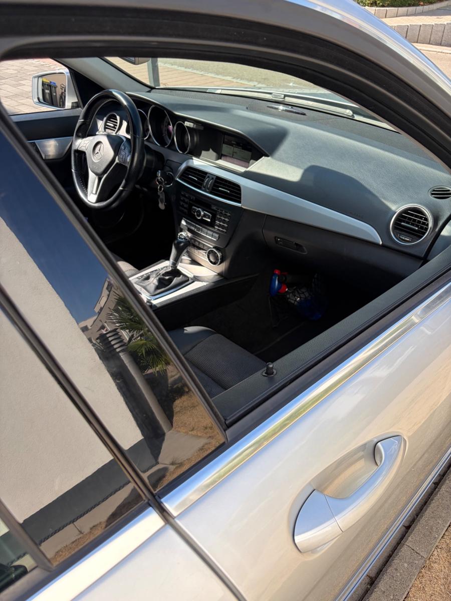 Mercedes-Benz C220 2014 — photo 6