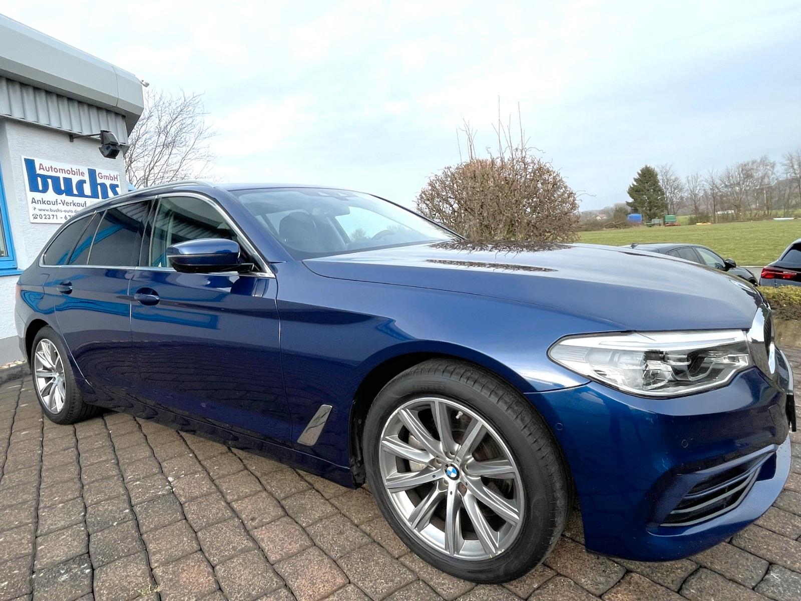 BMW 520d xDrive Touring Sport Line AHK HUD Leder
