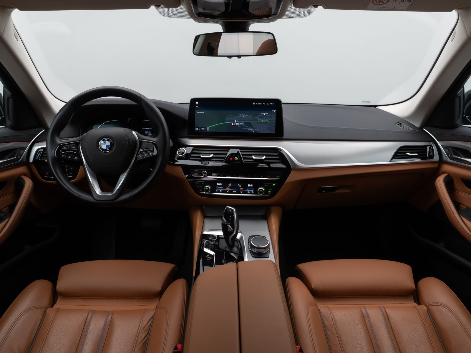 Fahrzeugabbildung BMW 530d xD Luxury Line 360° Laser HUD HiFi Komfort