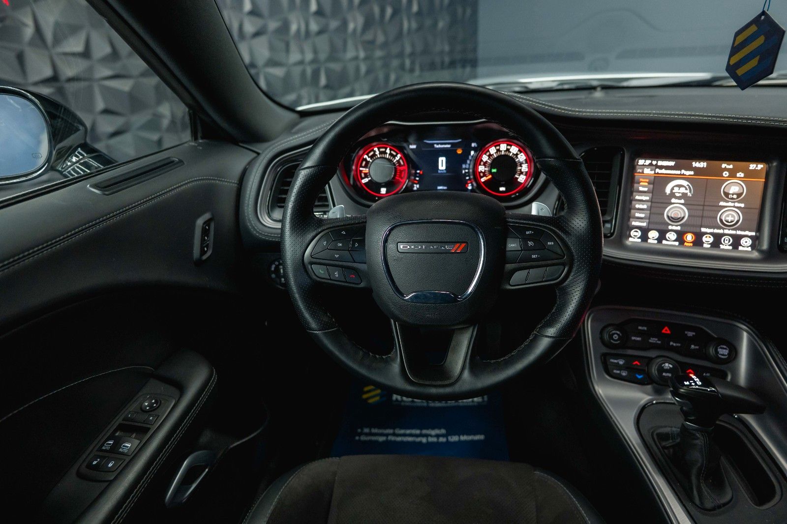 Fahrzeugabbildung Dodge Challenger 5.7 V8 R/T+ SRT WIDE BODY *LED*3tkm*