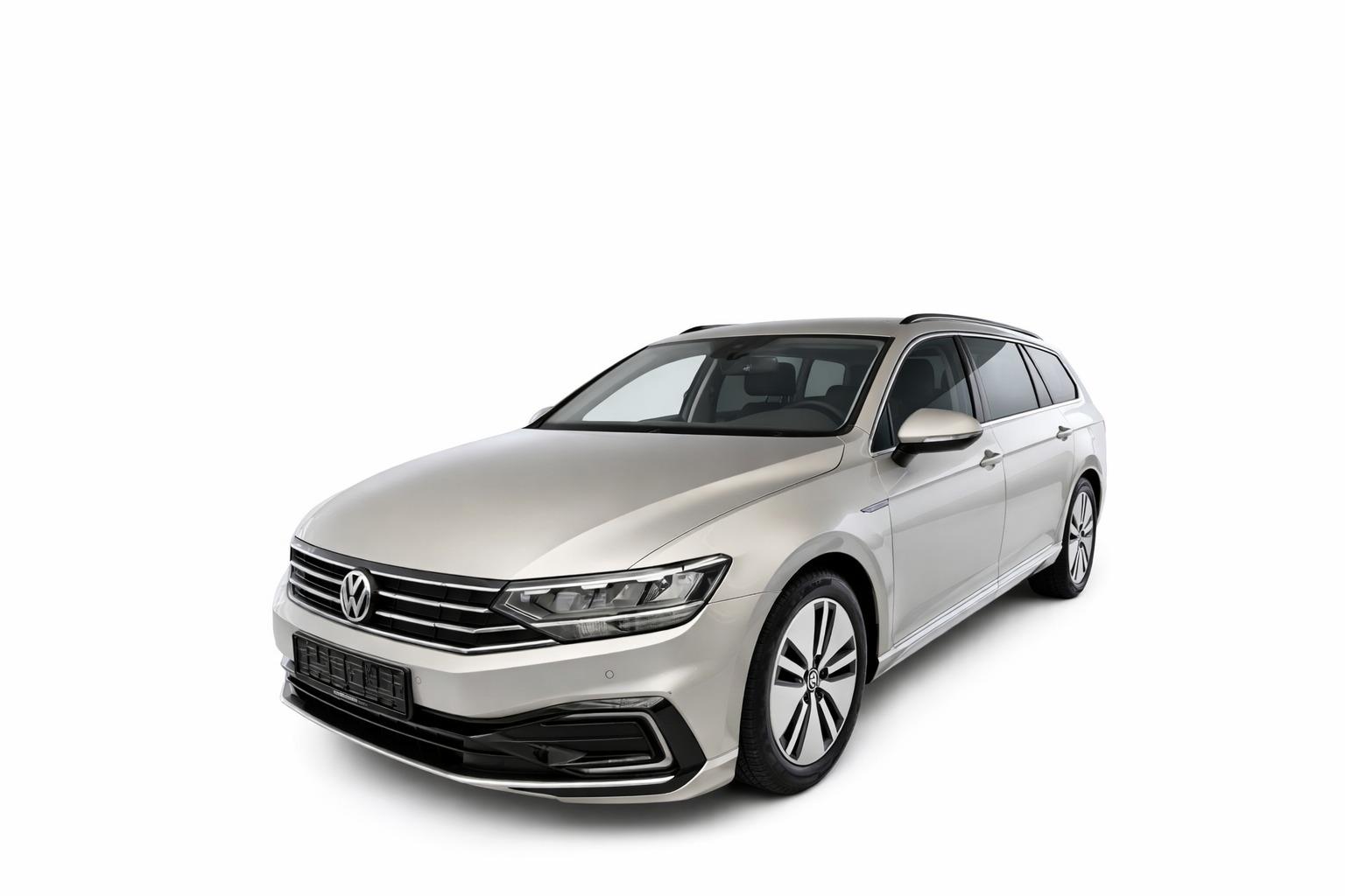Volkswagen Passat Variant GTE eHybrid DSG KAMERA LED ACC