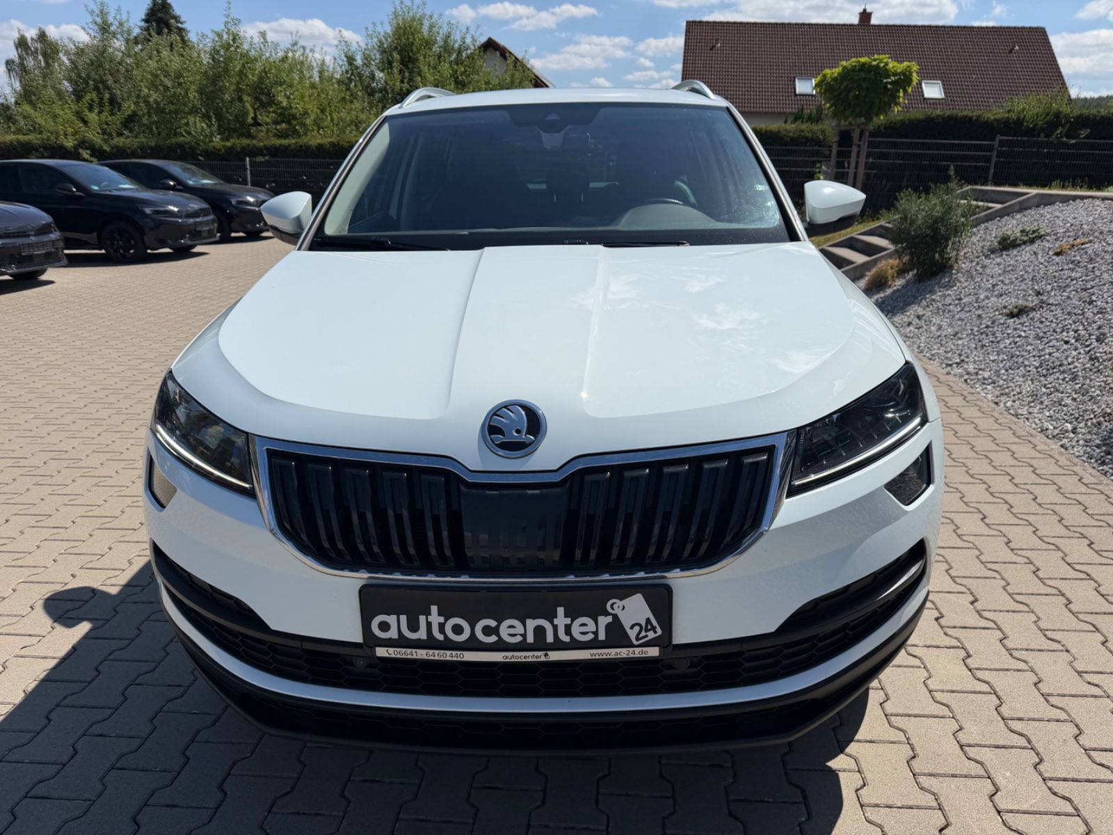 Fahrzeugabbildung SKODA Karoq 2.0 TDI Style°4x4°AHK°DSG°Pano°LED°Kamera°