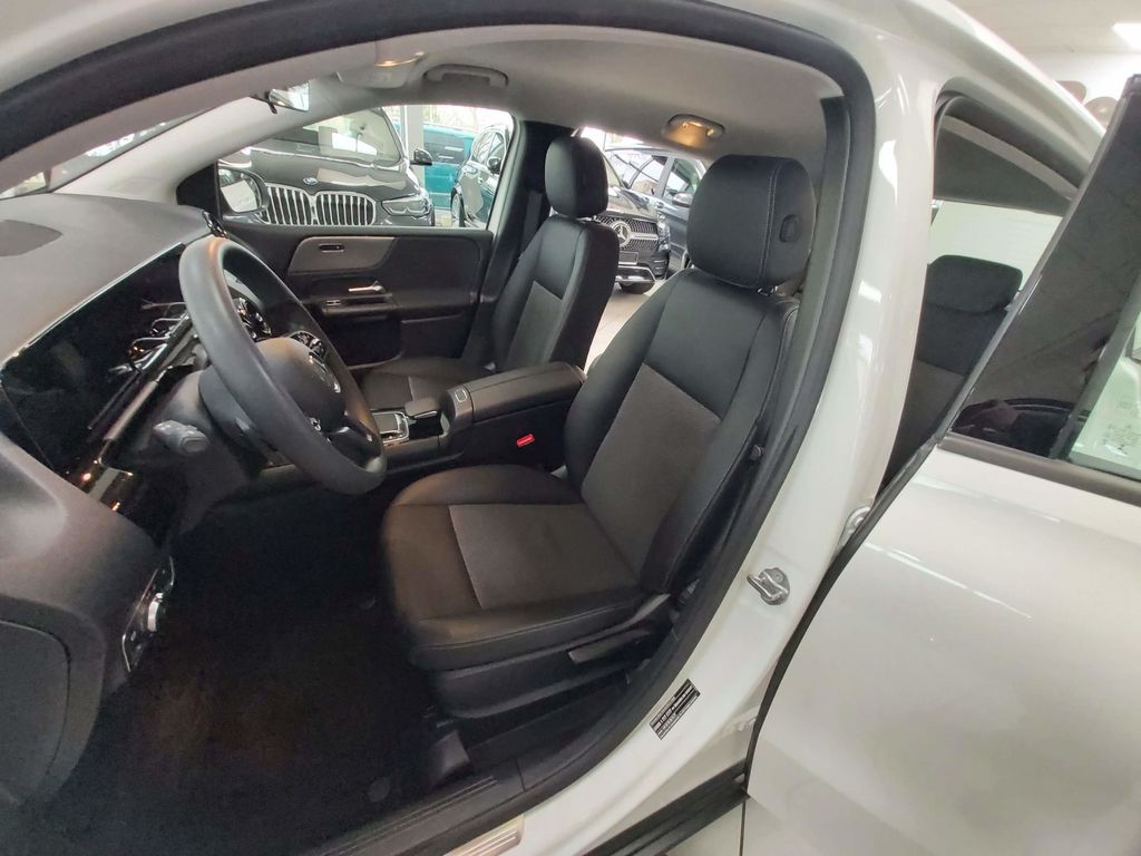 Mercedes-Benz B 220 4M MB SCHECKH 1. HAND 38 T/KM NETTO 20.300