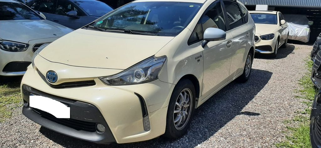Toyota Prius+