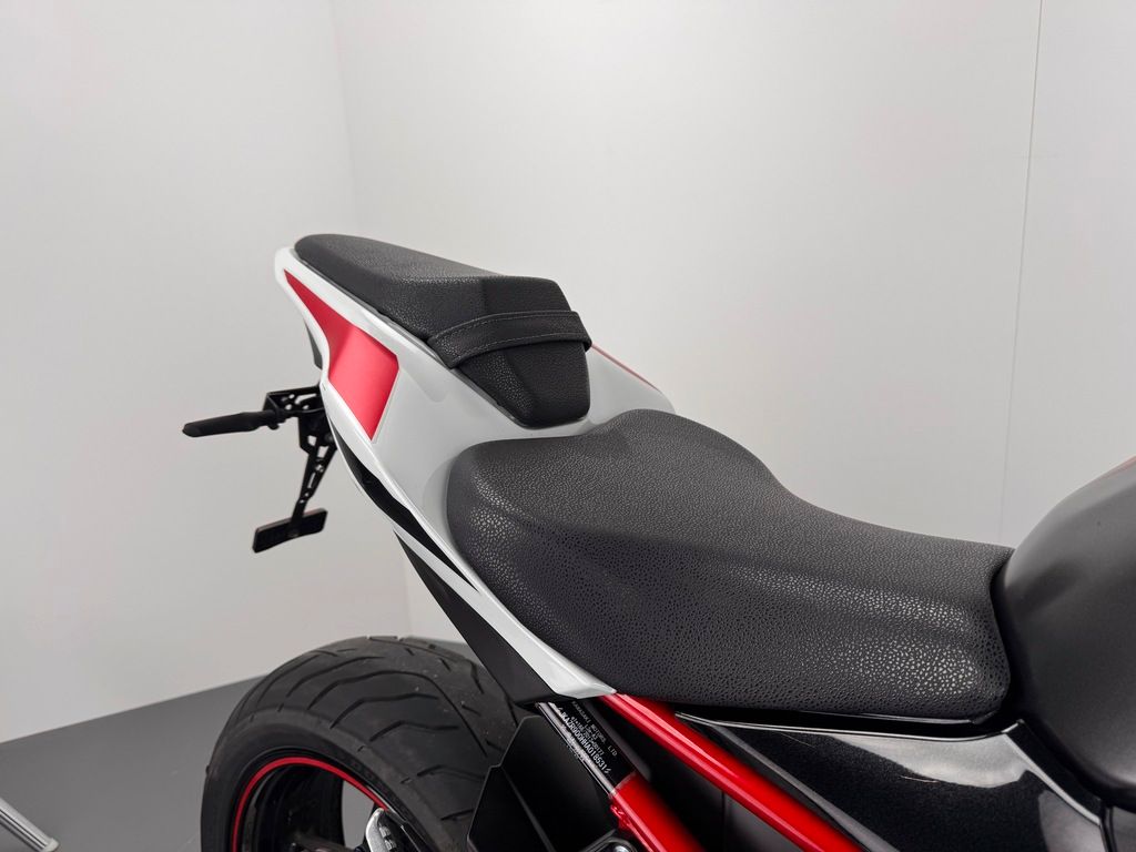 Fahrzeugabbildung Kawasaki Z900 *TOP-ZUSTAND *BODIS *KURZES HECK