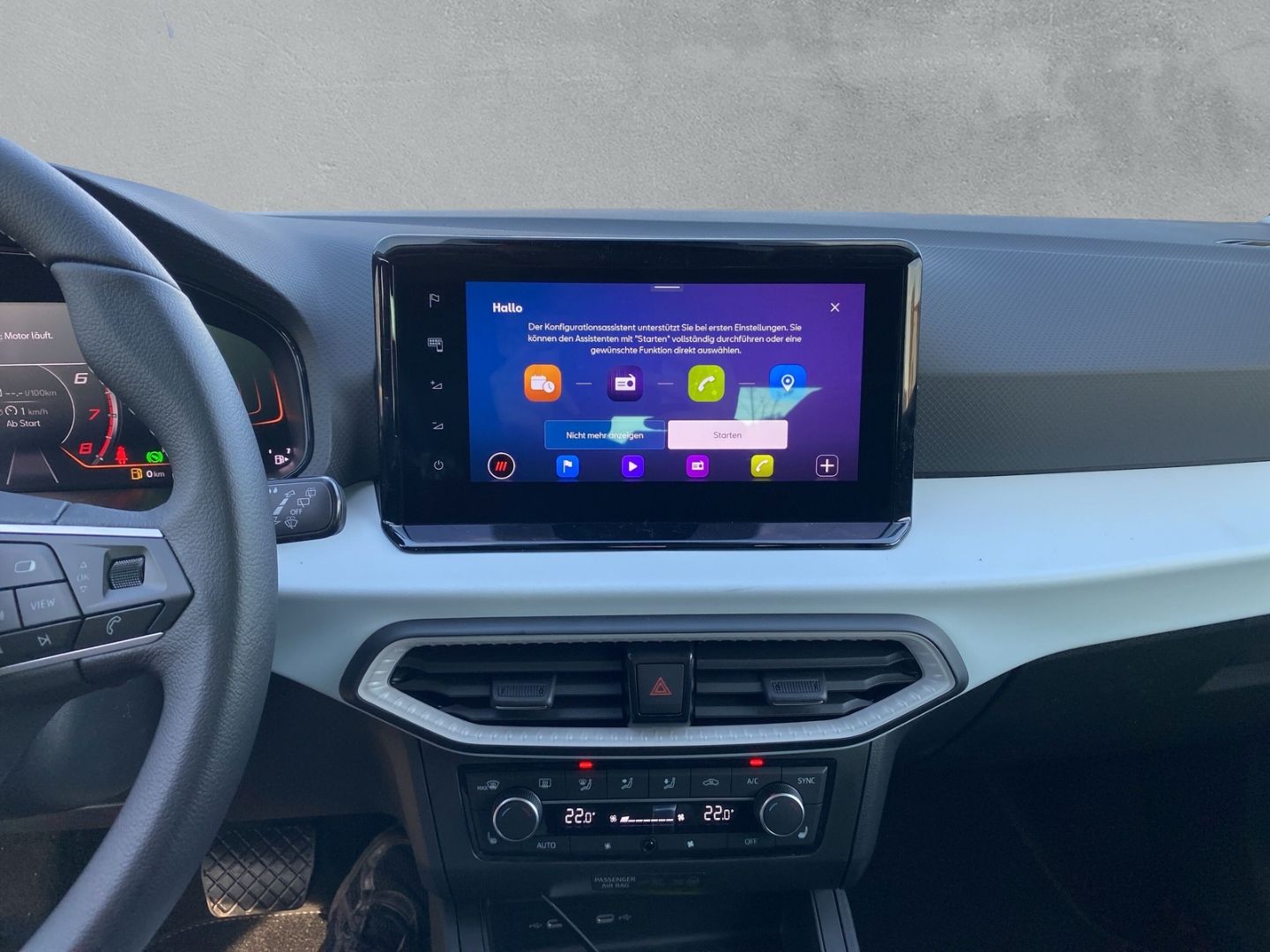 Fahrzeugabbildung SEAT Ibiza Style Road Ed. *SHZ*NAVI*PDC*CAM*Full-Link