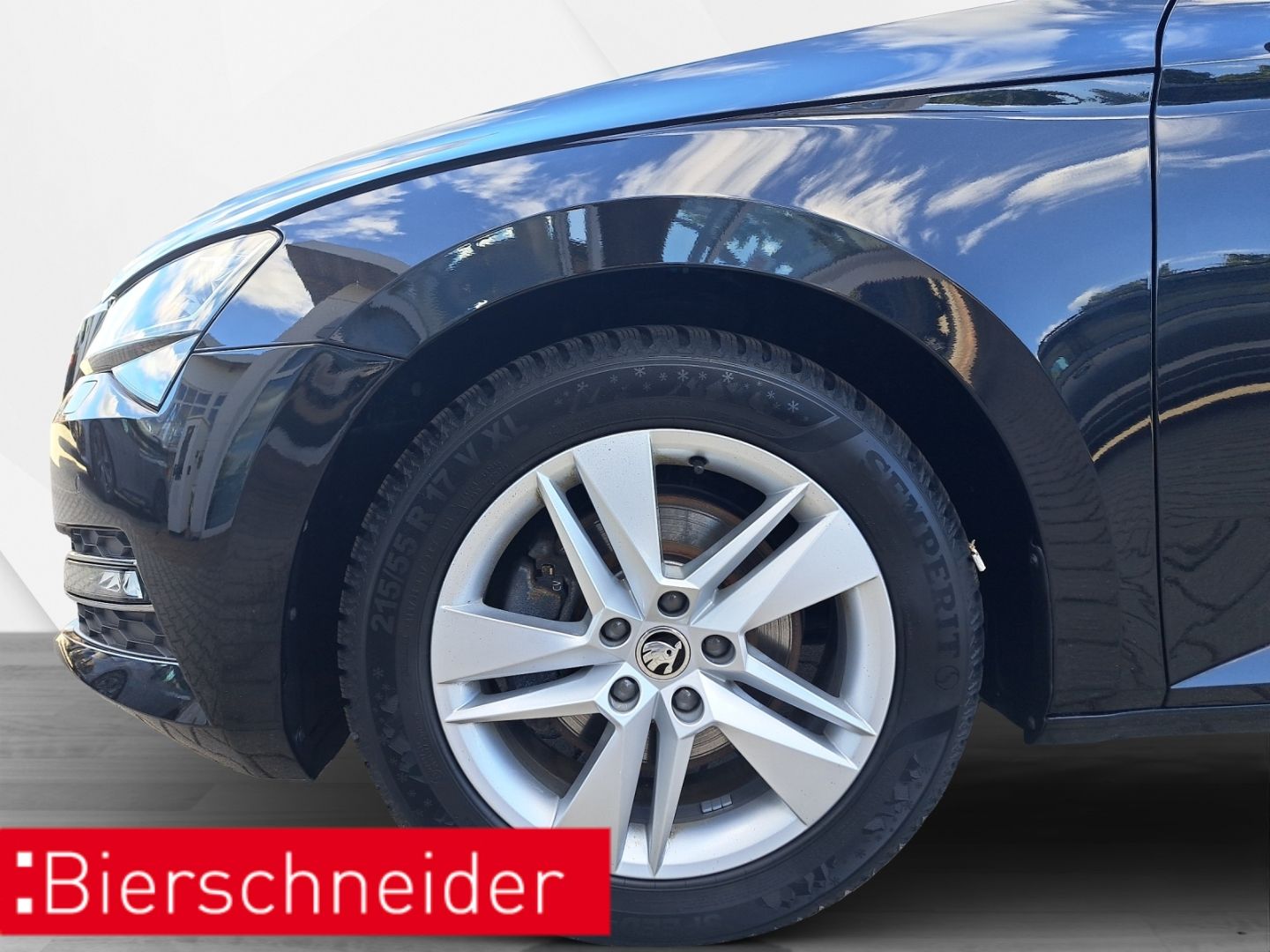 Skoda Superb Combi 2.0 TDI DSG Style MATRIX VIRTUAL AH imagem 3