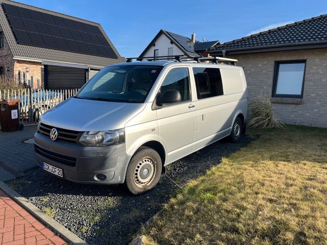 Volkswagen VW T5 langer Radstand Camperausbau *TÜV Neu*