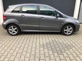 Mercedes-Benz B 180 Sport Automatik Klima PDC Sitzheizung - gebrauchte Mercedes-Benz B 180 aus dem Jahr 2010