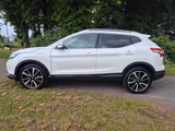 Nissan Qashqai, LEDER, NAVI, 1.HD, NISSAN SCHECKHEFT - Nissan Gebrauchtwagen von 2017