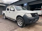 Nissan Navara Pickup Double Cab LE V6 4X4 - Nissan Navara SUV