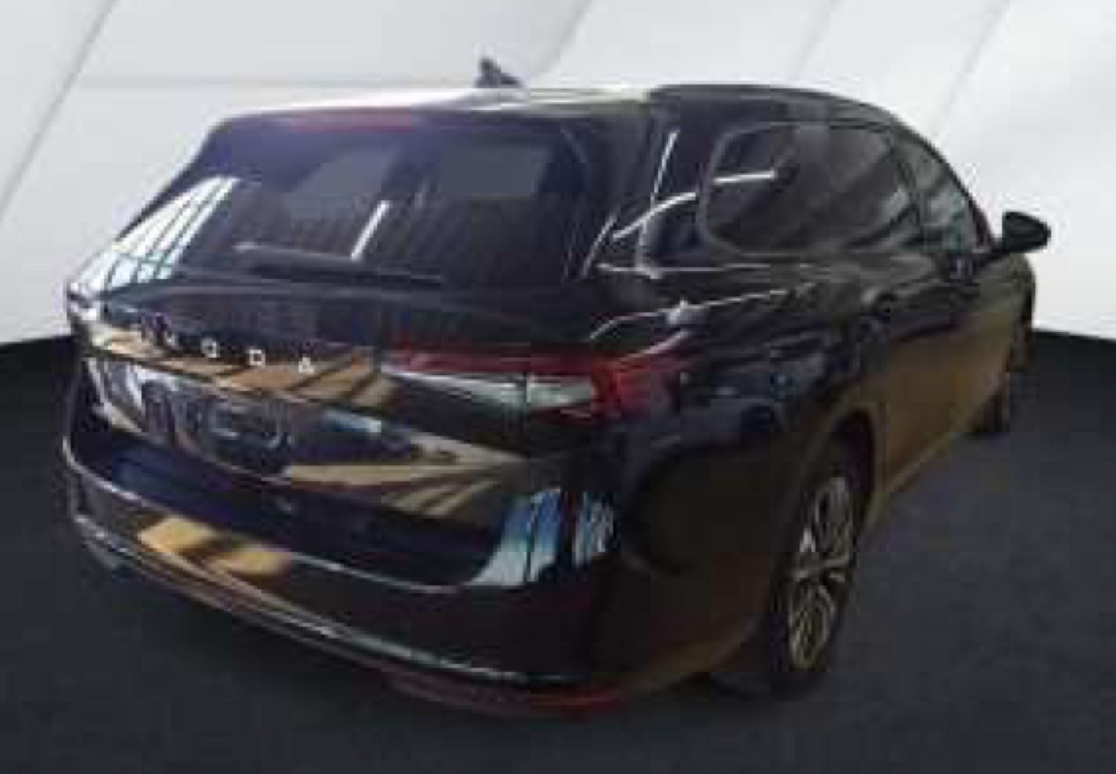 Skoda Superb - Bild 2