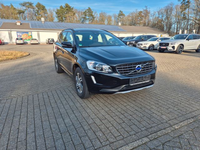 Volvo XC60 Momentum 2WD