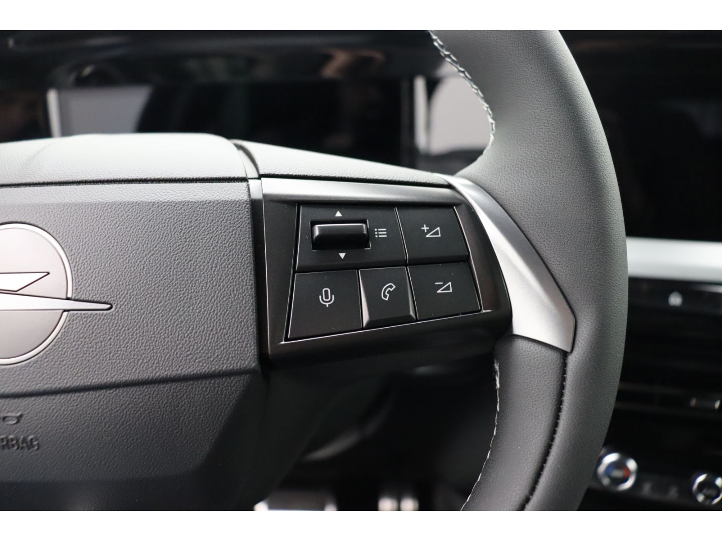 Fahrzeugabbildung Opel Mokka 1.2 GS Sitzheizung, Kamera, LED,