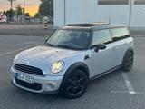 MINI One D Clubman 1,6 D *Euro5 Navi Panorama Xenon * - MINI One D Clubman von privat
