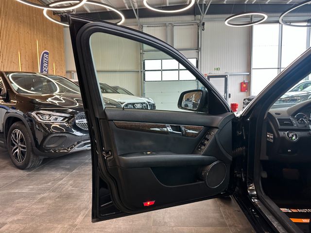 Mercedes-Benz C 200 *Tempo*Navi*Szhz*Pdc*