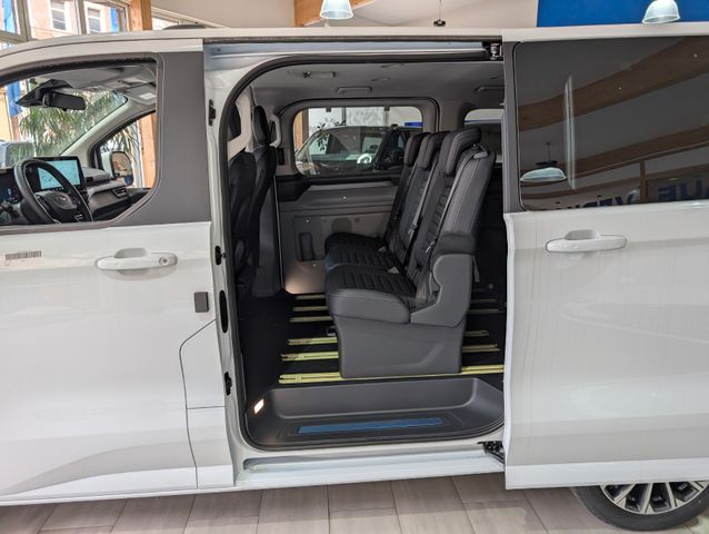 Ford Tourneo Custom Aut L1 Tit X 4WD Standheizung