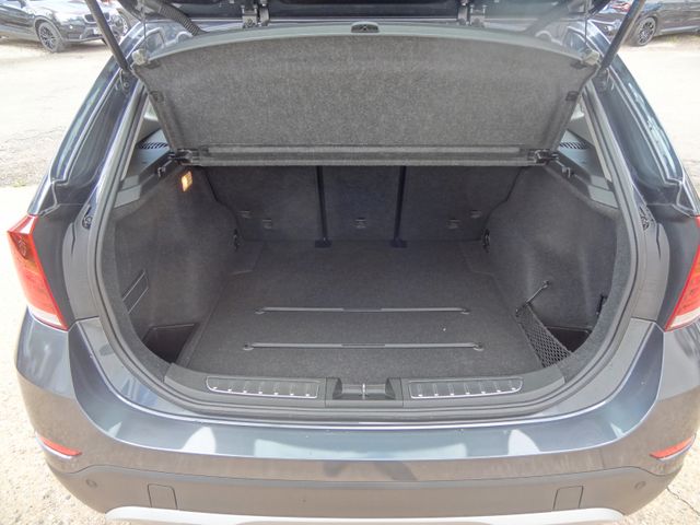 Fahrzeugabbildung BMW X1 18 i sDrive/Navi/PDC/Automatik/2.Hd/Top-Zusta