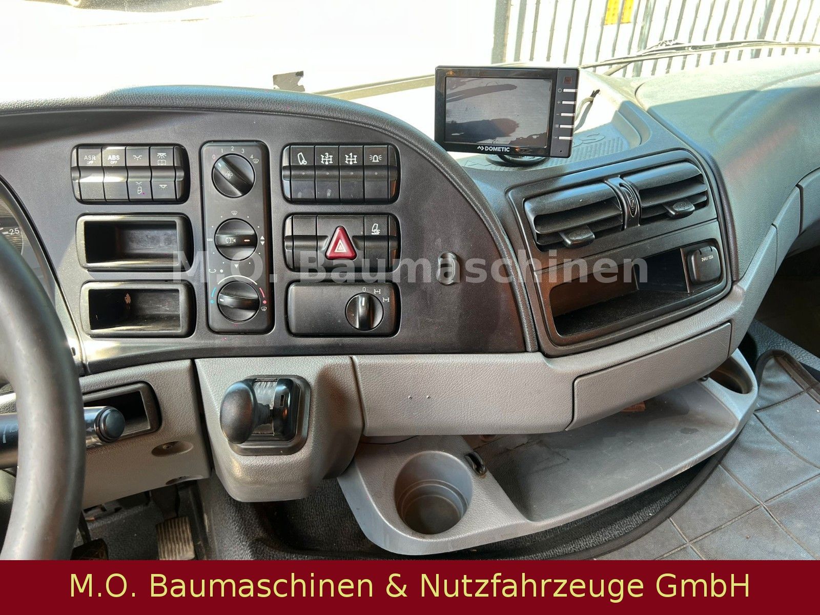 Fahrzeugabbildung Mercedes-Benz Actros 2636/Euro 5/6x4/12,6 m³ Leistikow / Uraca
