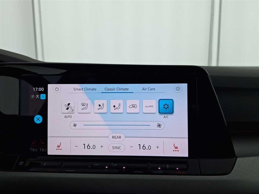 Volkswagen Golf Variant Life 1.0 eTSI DSG Standhz Navi, миниатюра 24