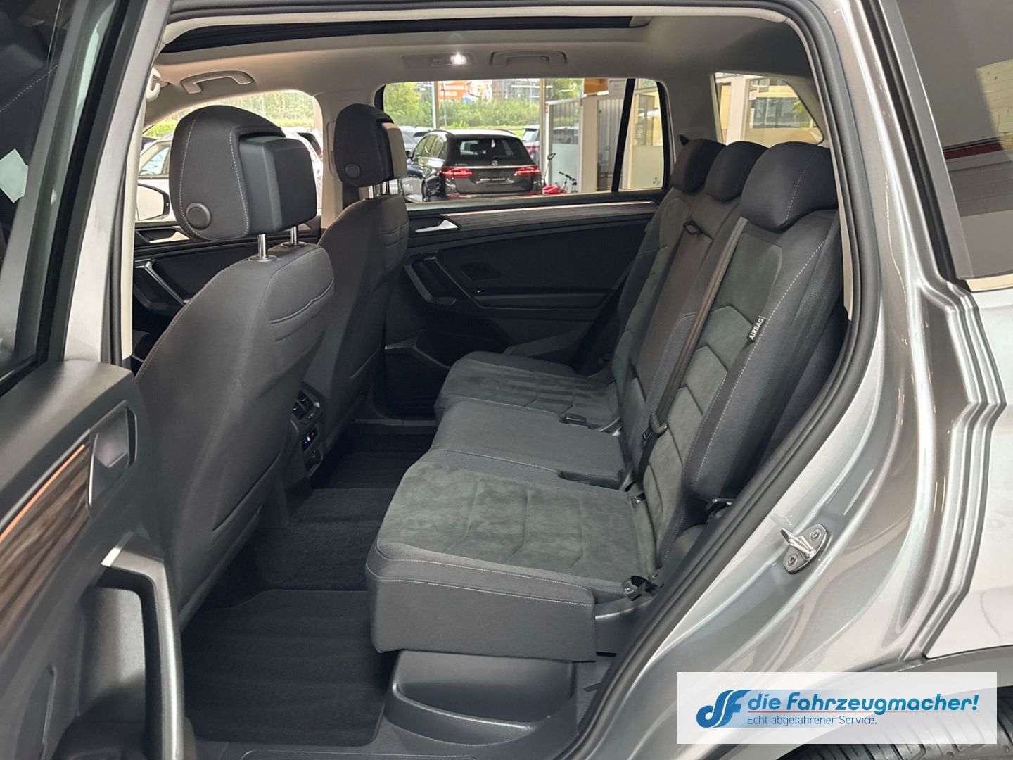 Fahrzeugabbildung Volkswagen Tiguan Allspace Elegance 4Motion 2.0 TDI   *EXPO
