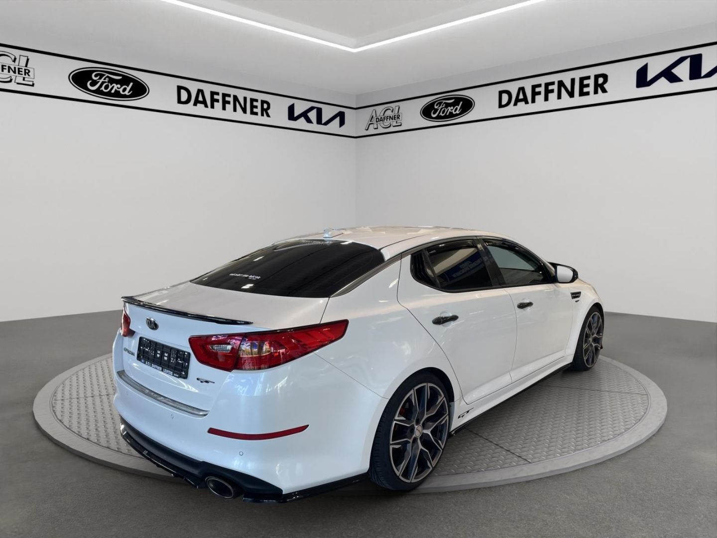 Fahrzeugabbildung Kia Optima Edition 7 Kamera Tempomat SHZ LED