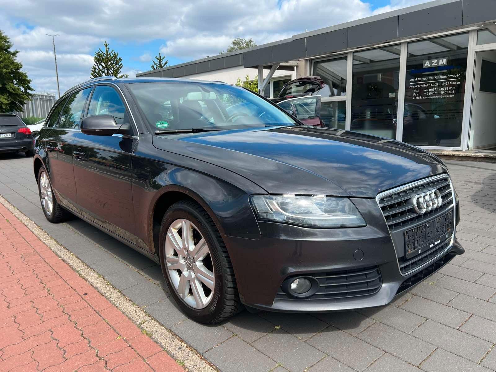 Audi A4 Avant 2.0TDI Ambiente Alcantara Navi Tempo 1H