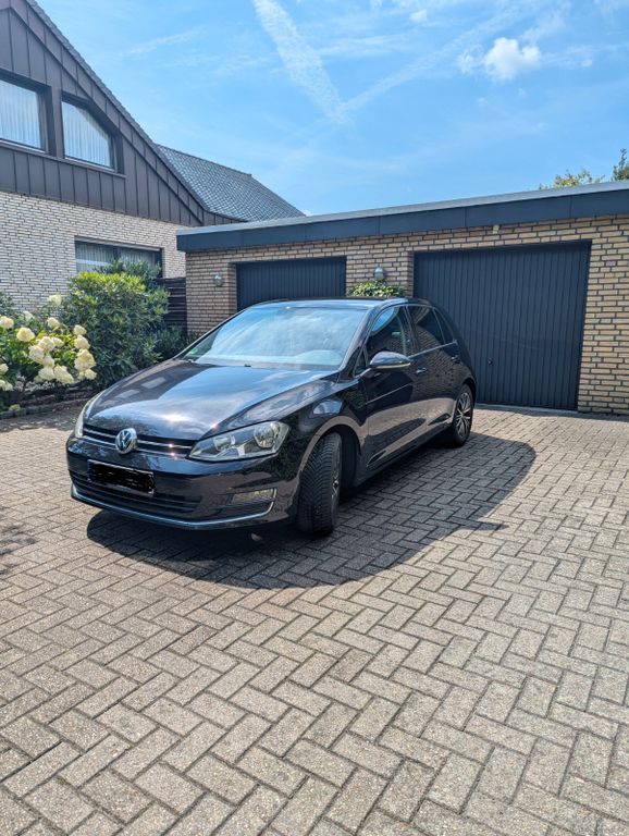 Image of Volkswagen Golf