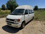 Volkswagen T4 Caravelle Aut. lang, Hochdach, Klima, 2. Hand - VW T4 Gebrauchtwagen in Nürnberg