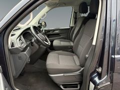 Fahrzeugabbildung Volkswagen T6.1 Multivan Family DSG Navi Standh ACC Cam AHK
