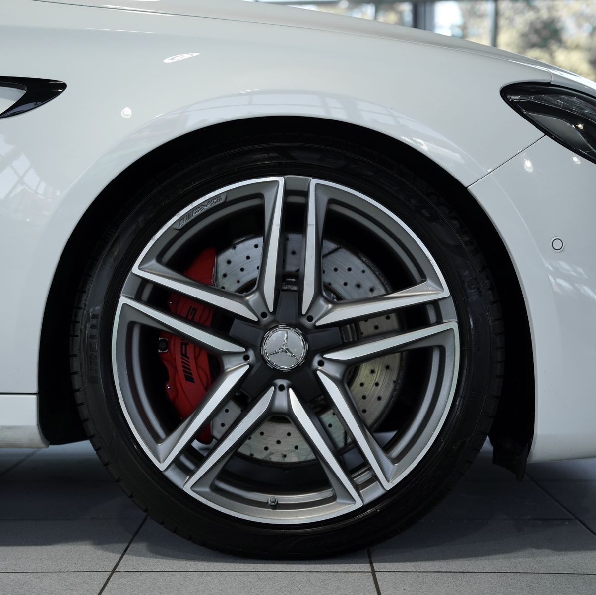 Mercedes Benz E 63 Amg